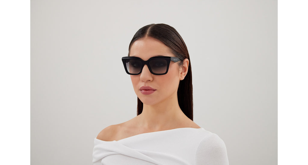 Alexander McQueen 0473S-001 Sunglasses product image
